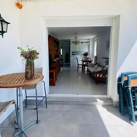 Apartamento Terraza Garaje A 1 Min De Playa Apartment *
